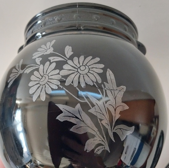 Vtg Black Amethyst Glass Lidded Jar With Sterling Silver Overlay (LE Smith?) - Picture 8 of 16